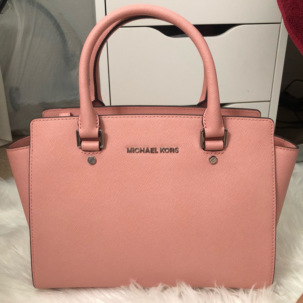 Michael Kors Selma Medium Satchel